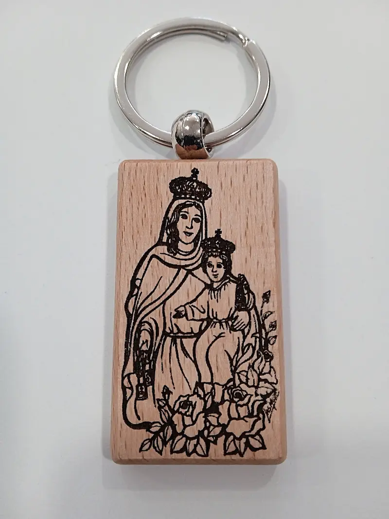 Arte pirograbado Virgen