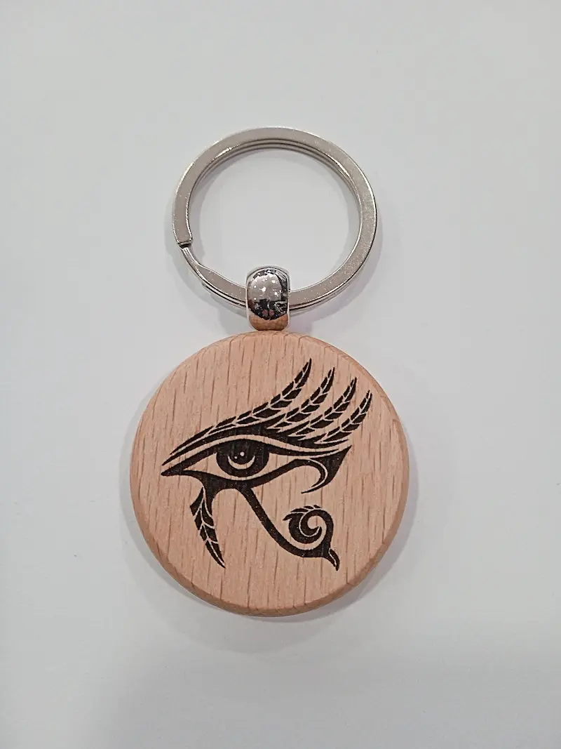 Arte pirograbado Ojo de Horus