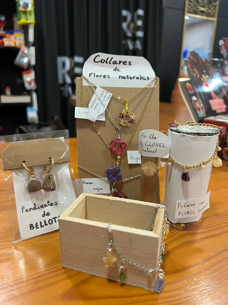 Pendientes artesanales