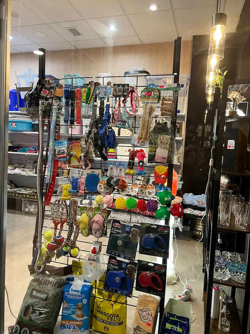 Accesorios y juguetes mascotas